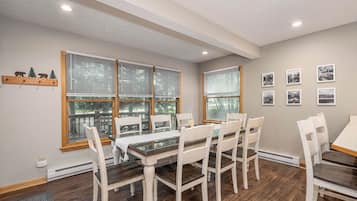 House (3 Bedrooms) | Property amenity