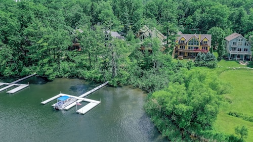 泰勒梅德深溪的庆典