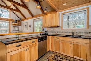 Rumah (3 Bedrooms) | Fasilitas properti