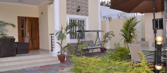 Janha’s Senegambia Villa Holiday Rental Two With Free Wi-Fi LocationKerre Serign