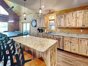 House (Multiple Bedrooms) | Property amenity