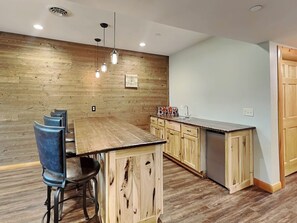 House (Multiple Bedrooms) | Property amenity
