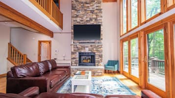 House (6 Bedrooms) | Property amenity