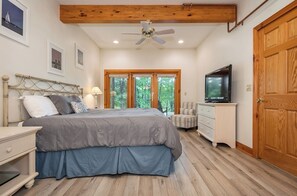 House (6 Bedrooms) | Property amenity - Lakey Mclakehouse by Taylor Made Deep Creek (Swanton)