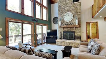 House (6 Bedrooms) | Property amenity