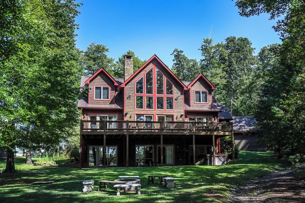 House (6 Bedrooms) | Property amenity