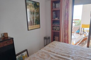 2 bedrooms, iron/ironing board, bed sheets - Xeracsol III, 9 Solo Familias! (Playa Xeraco)