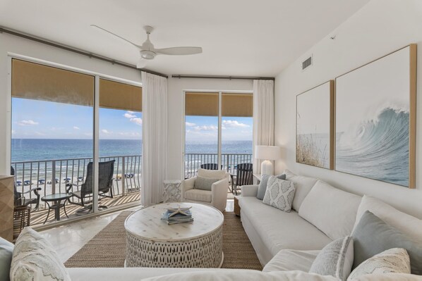 TV - It’s All About the Views! NEWLY RENOVATED! Private Beach Access! (Santa Rosa Beach)