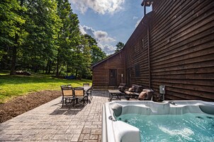 House (3 Bedrooms) | Property amenity