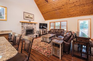 House (3 Bedrooms) | Property amenity
