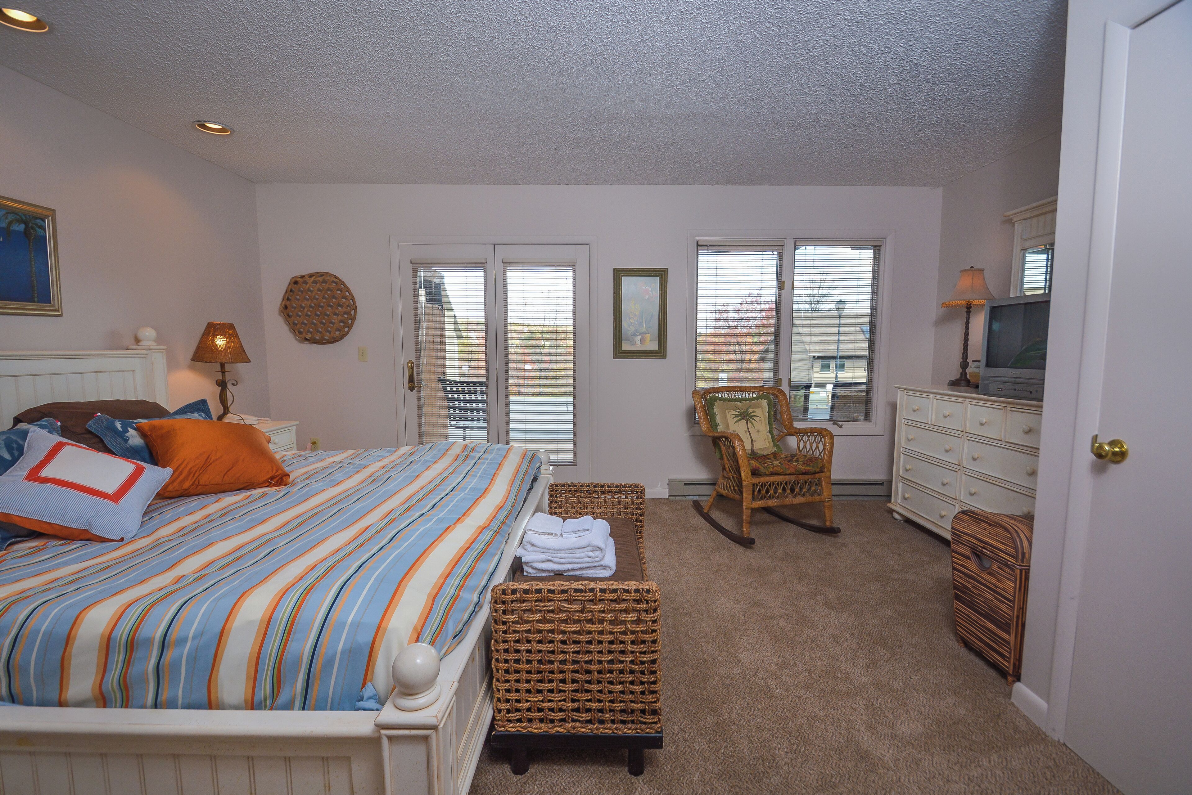 Studio (3 Bedrooms) | Property amenity