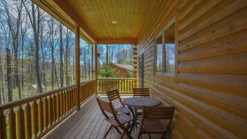 House (3 Bedrooms) | Property amenity