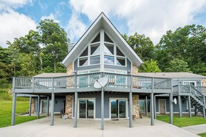 House (5 Bedrooms) | Property amenity - Dream Big by Taylor Made Deep Creek (Swanton)