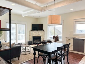 Dining - Upscale Flat w/ Private Ent on Main St.  2BD // 1BA + AC, Wifi, Rooftop Deck (Harbor Springs)