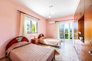 3 bedrooms, WiFi, bed sheets - Villa Wisteria - Three Bedroom Villa, Sleeps 6 (Polis)