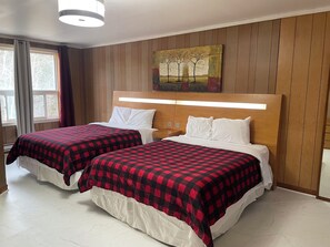 Comfort Double Room | WiFi (free), bed sheets - Muskoka Nights Motel (Gravenhurst)