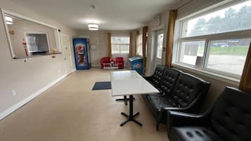 ู
ูุทูุฉ ุงูุงุณุชูุจุงู