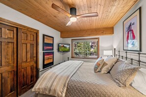 3 bedrooms, internet, bed sheets