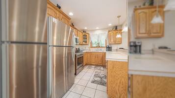 House (4 Bedrooms) | Property amenity