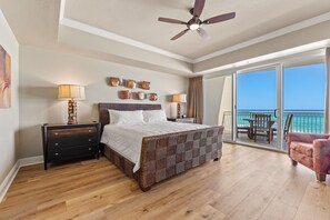 5 Schlafzimmer, Schreibtisch, Bügeleisen/Bügelbrett, kostenloses WLAN