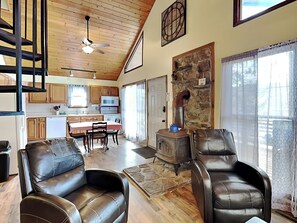 House (3 Bedrooms) | Property amenity - Fawn View Cabin by Taylor Made Deep Creek (McHenry)