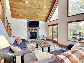 House (6 Bedrooms) | Property amenity - Fir Reel by Taylor Made Deep Creek (Oakland)