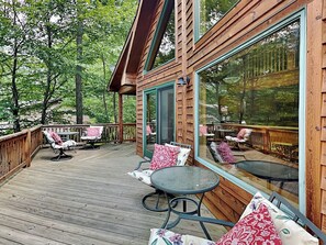 House (6 Bedrooms) | Property amenity - Fir Reel by Taylor Made Deep Creek (Oakland)