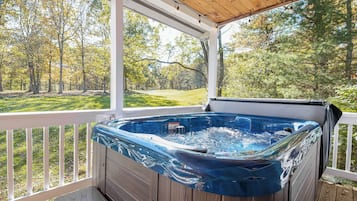 House (4 Bedrooms) | Property amenity