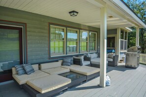 House (4 Bedrooms) | Property amenity - Forever Young by Taylor Made Deep Creek (McHenry)