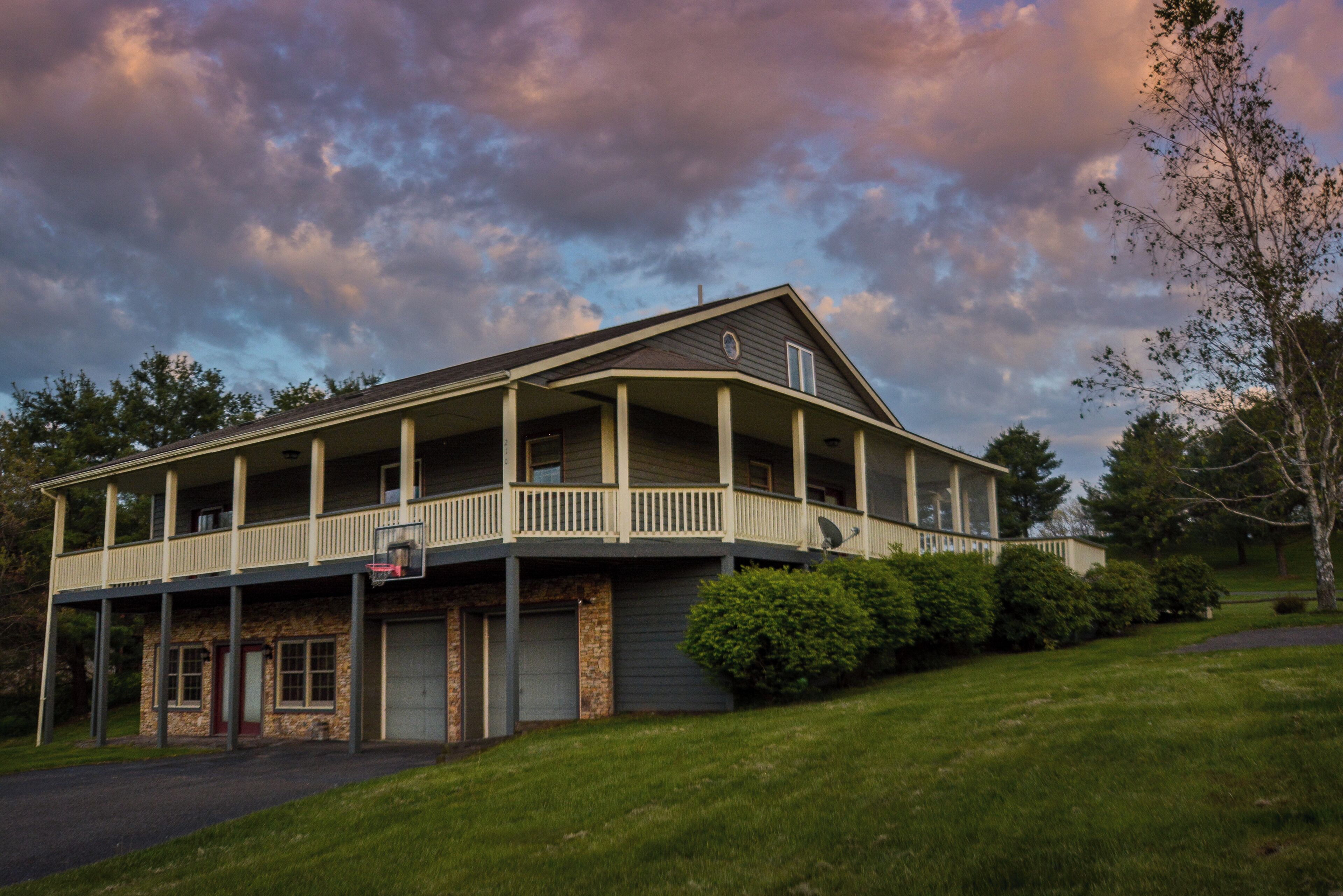House (4 Bedrooms) | Property amenity
