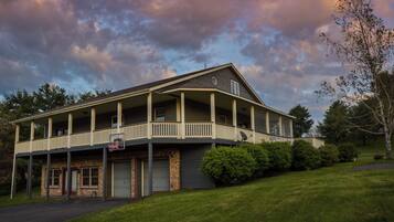 House (4 Bedrooms) | Property amenity