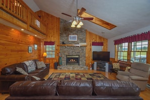 Rumah (4 Bedrooms) | Fasilitas properti