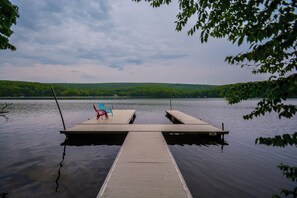 House (Multiple Bedrooms) | Property amenity - Friday's Escape by Taylor Made Deep Creek (McHenry)