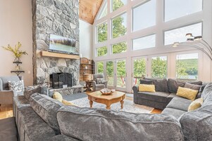 House (Multiple Bedrooms) | Front of property