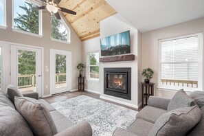 Property amenity - Glencoe by Taylor Made Deep Creek (Oakland)