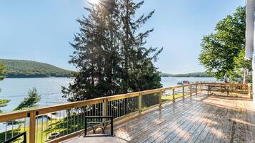 Casa (5 Bedrooms) | Servicio de la propiedad