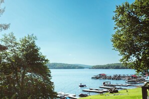 House (5 Bedrooms) | Property amenity - Glencoe by Taylor Made Deep Creek (Oakland)