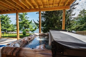 House (5 Bedrooms) | Property amenity - Glencoe by Taylor Made Deep Creek (Oakland)