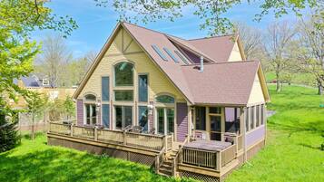 House (5 Bedrooms) | Property amenity