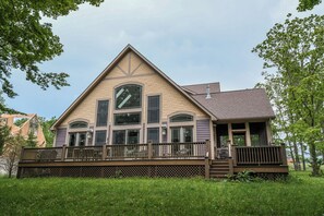 House (5 Bedrooms) | Property amenity