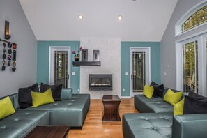 Casa (5 Bedrooms) | Servicio de la propiedad