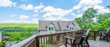 House (5 Bedrooms) | Property amenity