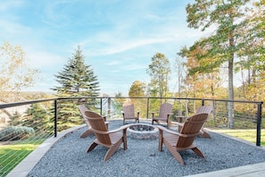 House (4 Bedrooms) | Property amenity - Green Gables by Taylor Made Deep Creek (McHenry)