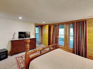 House (3 Bedrooms) | Property amenity
