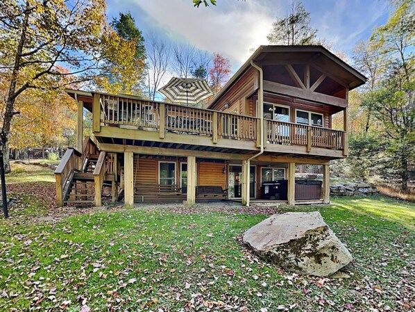 House (3 Bedrooms) | Property amenity