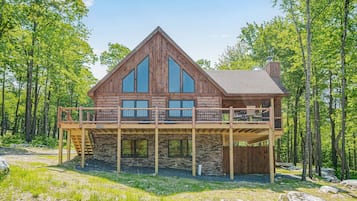 House (5 Bedrooms) | Property amenity