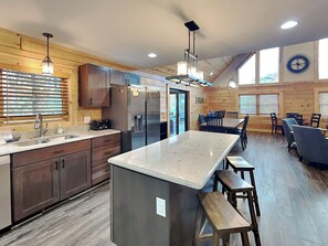 House (5 Bedrooms) | Property amenity - Hearthstone by Taylor Made Deep Creek (McHenry)