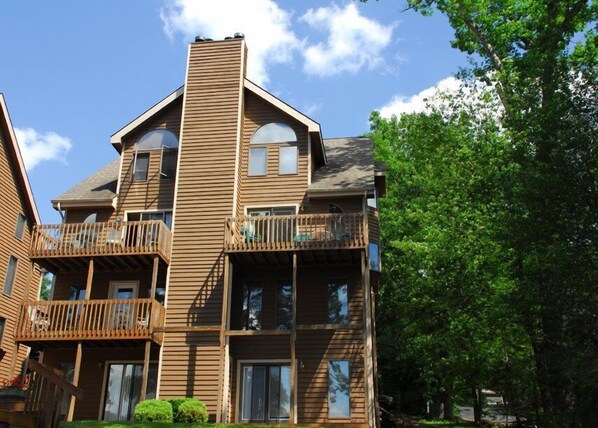 Studio (3 Bedrooms) | Front of property - Hartwood Village 05 by Taylor Made Deep Creek (McHenry)