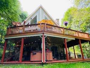 House (4 Bedrooms) | Property amenity - Heart and Soul by Taylor Made Deep Creek (Oakland)