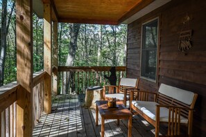 Casa, varias camas, hidromasaje | Vista del balcón